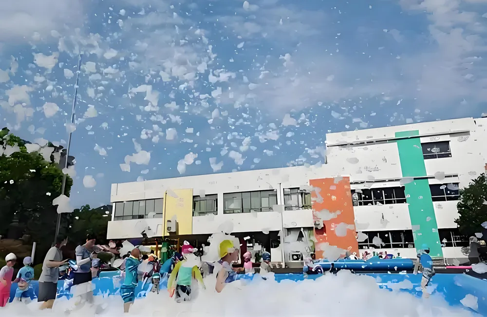 product effect of telescopic foam machine